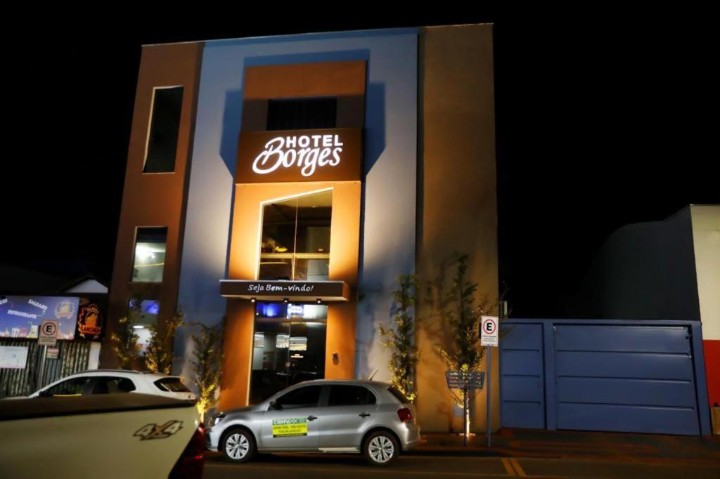 Hotel Borges Quirinopolis Dış mekan fotoğraf