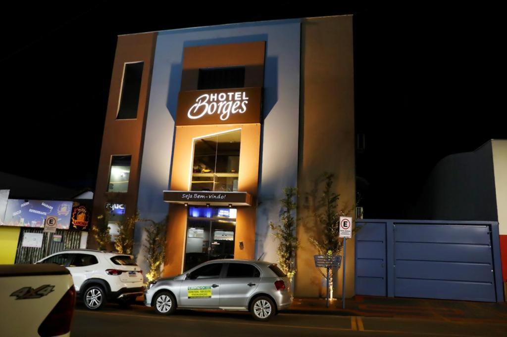 Hotel Borges Quirinopolis Dış mekan fotoğraf